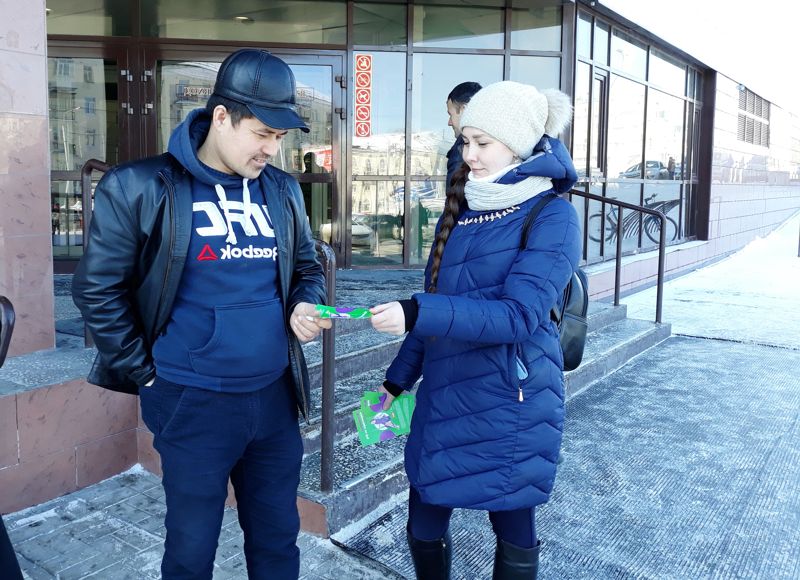 Лифлетинг «Золотая корона»